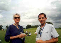 heads_in_clouds.jpg (43737 bytes)