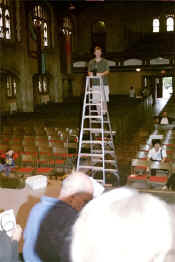 event4.jpg (43145 bytes)